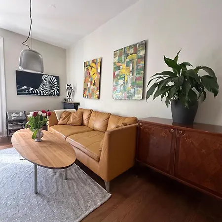 Lejlighed 70sqm In Heart Of *